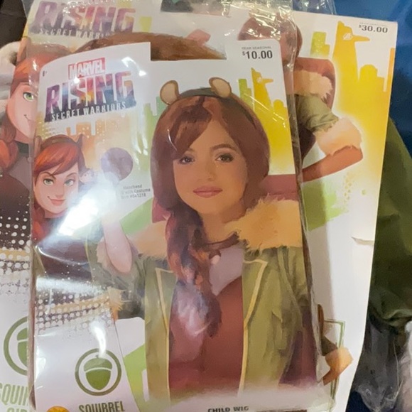 NWT MARVEL SQUIRREL GIRL COSTUME W WIG PRICE FIRM - Picture 9 of 12
